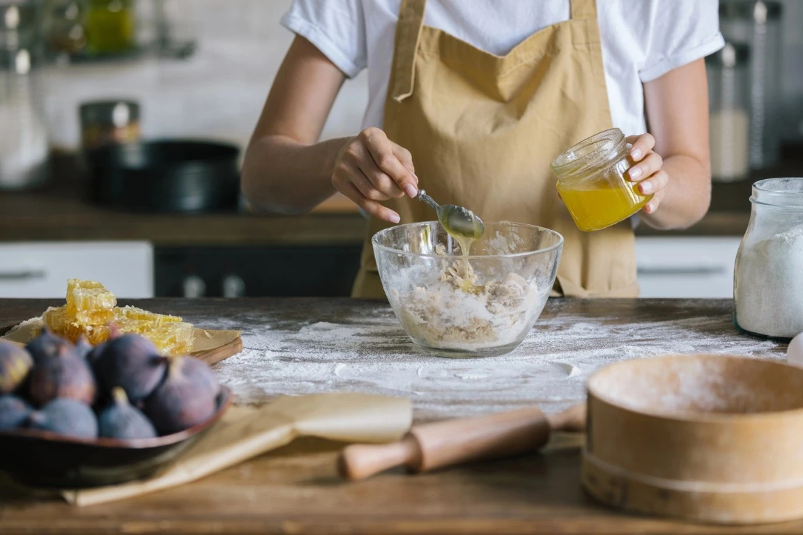 Cooking with Honey: Dos and Don’ts for Best Flavor