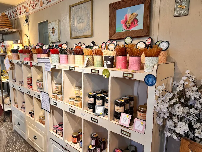 Gift Shop 5
